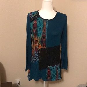 Abstract, turquoise, casual cute long sleeve.